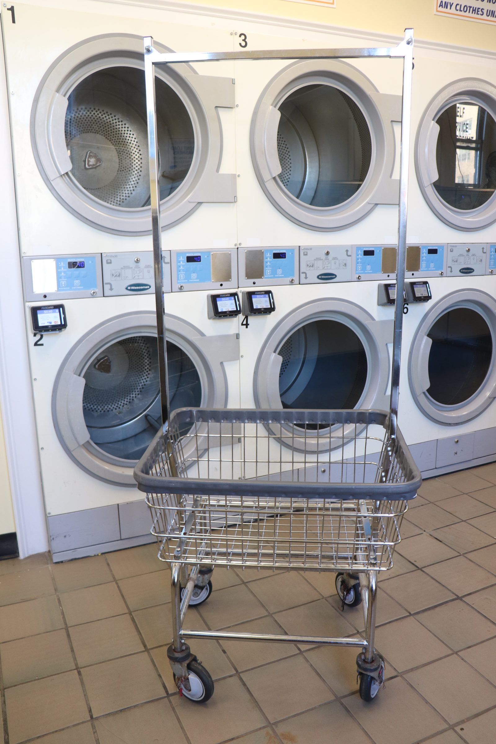 Big-capacity washer ready for a comforter